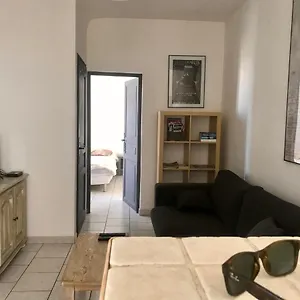  Appartement Réveil Vue Sur Les Arènes France